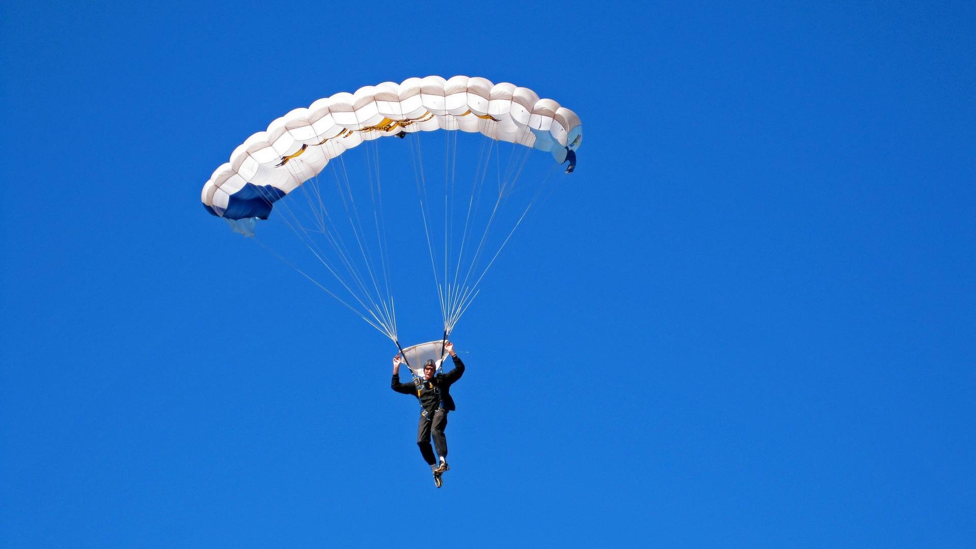 凯尔·查默斯突破自我刷新纪录,查尔斯默里